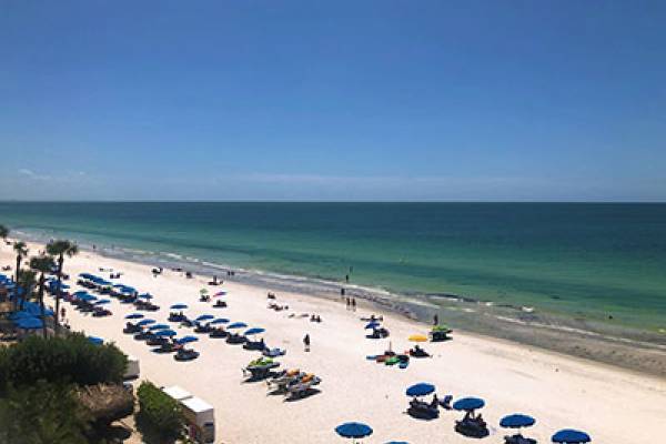 Condo Activity at the Beach | Long Key Vacation Rentals