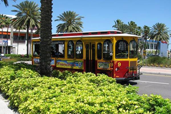 Clearwater Beach Trolly | Long Key Vacation Rentals